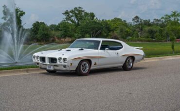 Pontiac-GTO-1970-2-Door