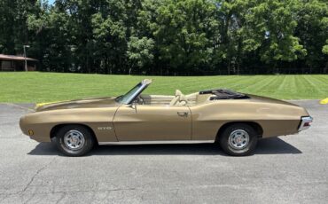 Pontiac-GTO-1970-Convertible-1