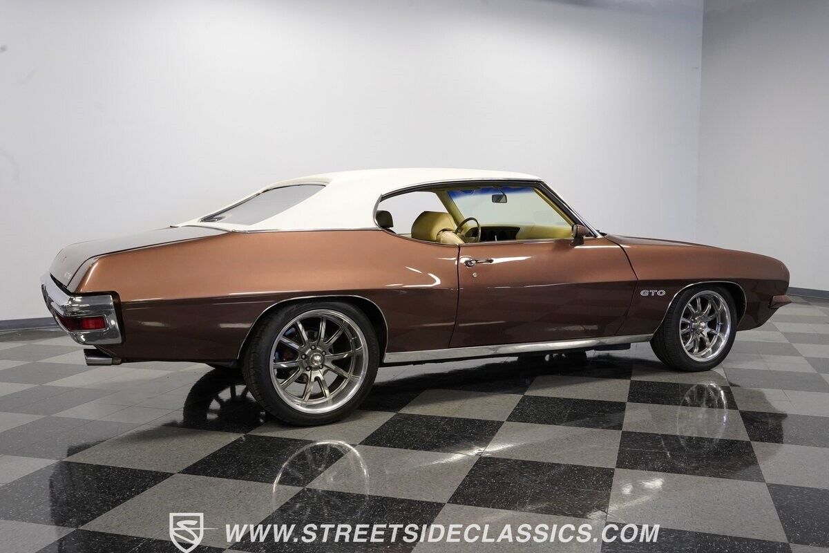 Pontiac-GTO-1971-Coupe-11