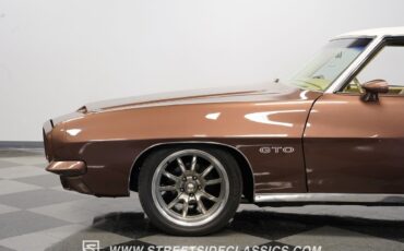 Pontiac-GTO-1971-Coupe-21