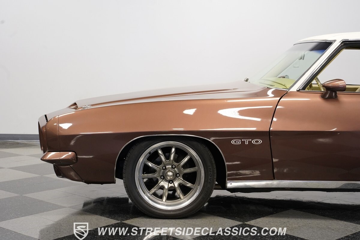 Pontiac-GTO-1971-Coupe-21