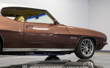 Pontiac-GTO-1971-Coupe-26