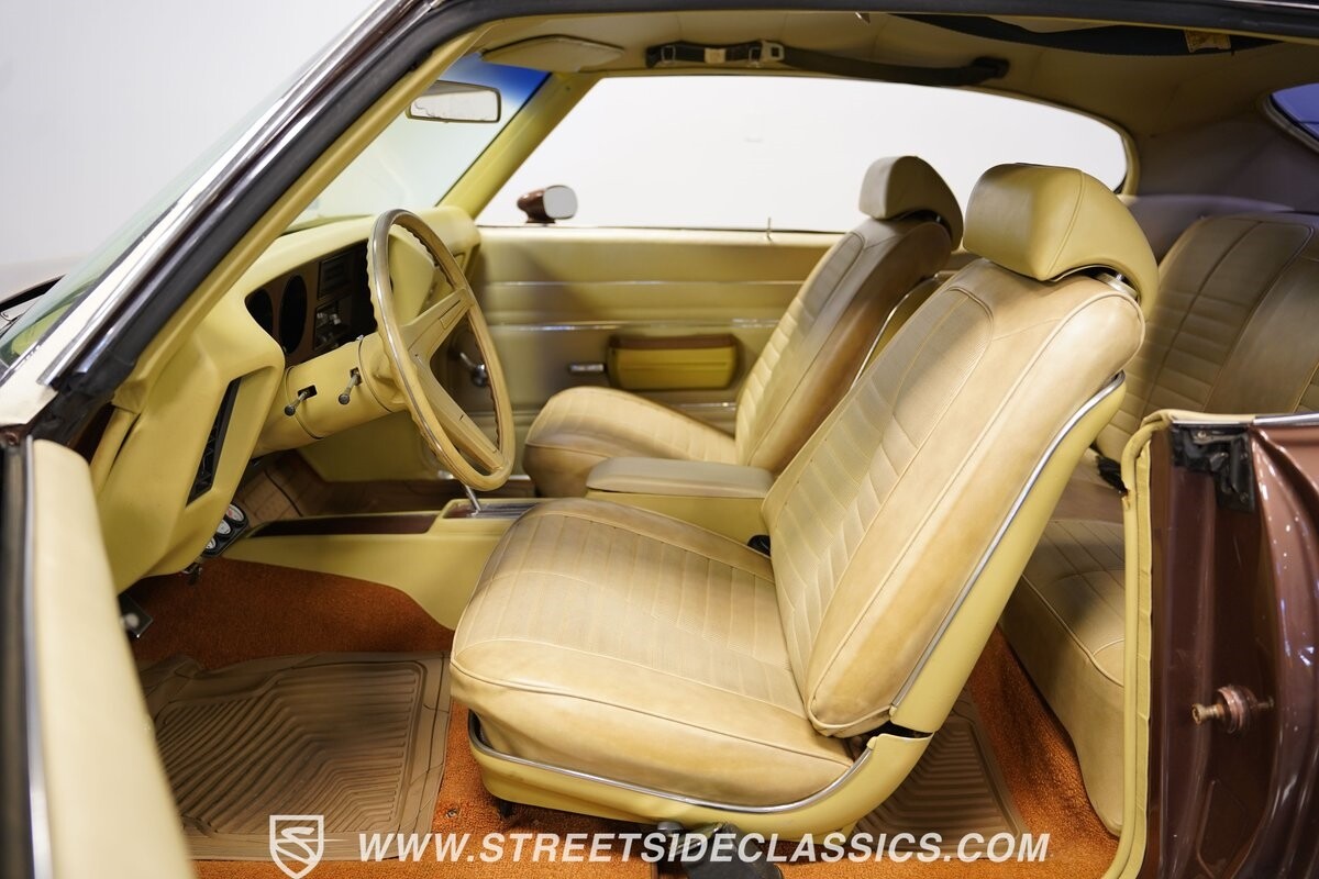 Pontiac-GTO-1971-Coupe-36