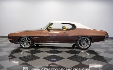 Pontiac-GTO-1971-Coupe-5