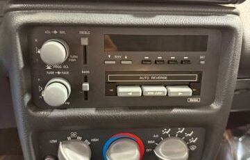 Pontiac-Grand-Am-1993-Coupe-23