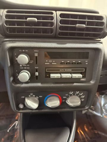 Pontiac-Grand-Am-1993-Coupe-23