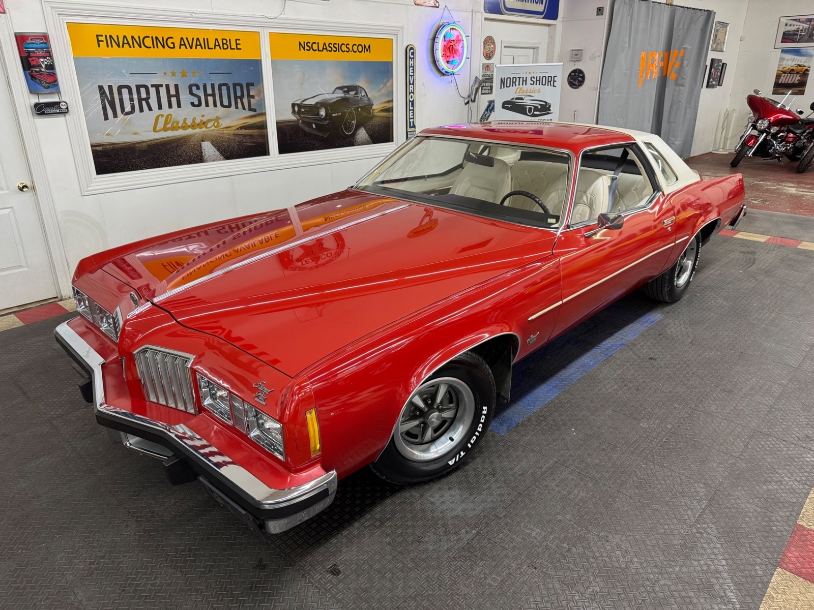 Pontiac Grand Prix 1977 2 Door