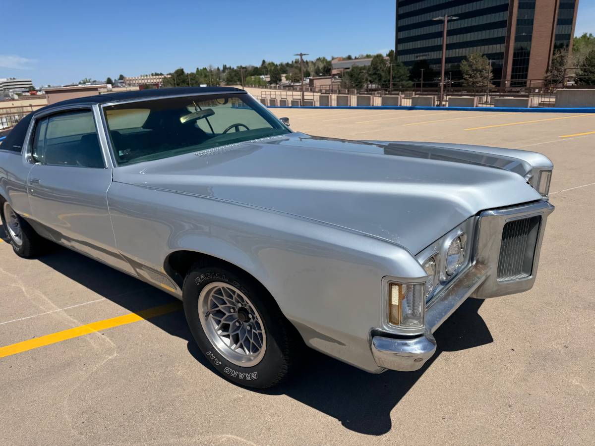 Pontiac-Grand-prix-1970-silver-10