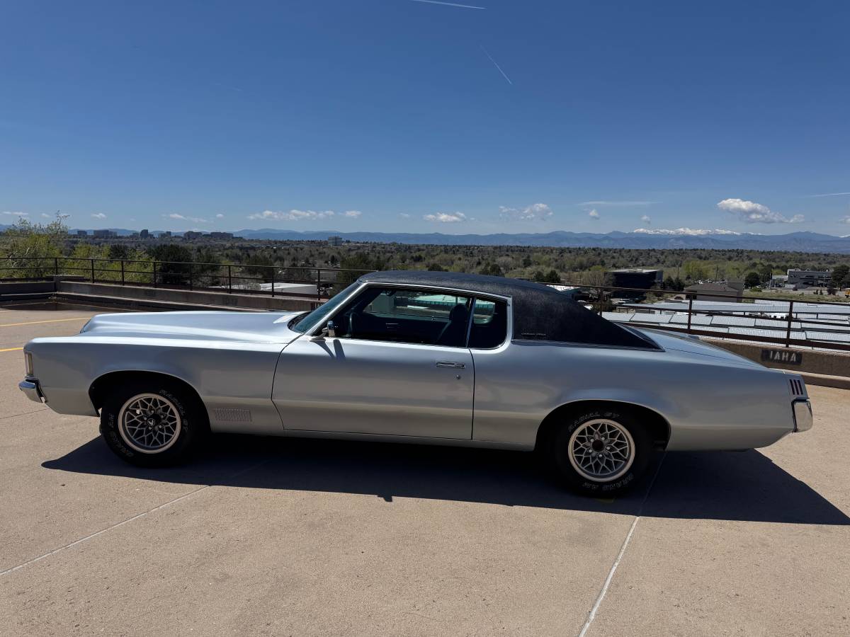 Pontiac-Grand-prix-1970-silver-2