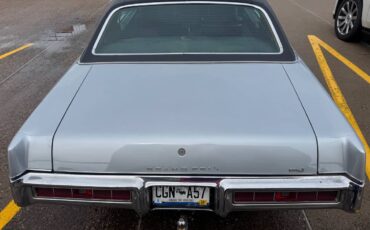 Pontiac-Grand-prix-1970-silver-21