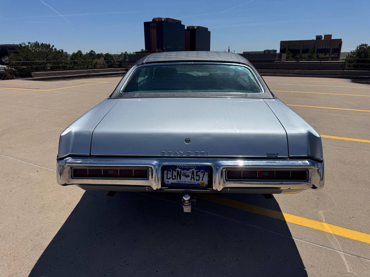 Pontiac-Grand-prix-1970-silver-3