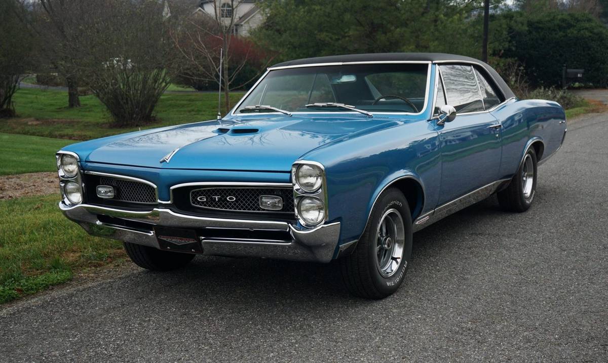 Pontiac-Gto-1967-blue-3