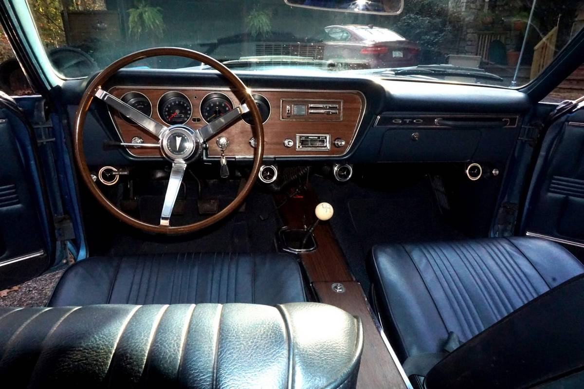 Pontiac-Gto-1967-blue-4