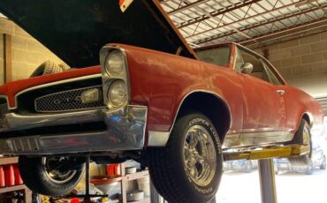 Pontiac-Gto-1967-red-1