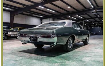 Pontiac-Gto-1969-green-1