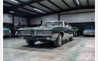 Pontiac Gto  1969 green