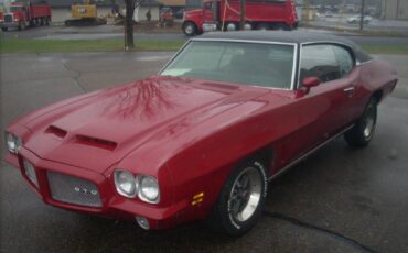 Pontiac-Gto-1971-red-3