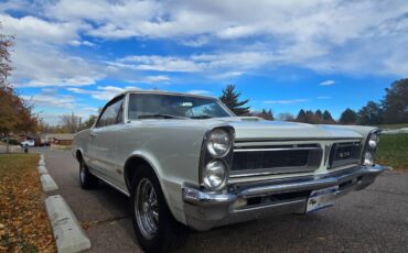 Pontiac-Gto-convertible-1965-white-12