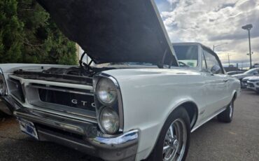 Pontiac-Gto-convertible-1965-white-16