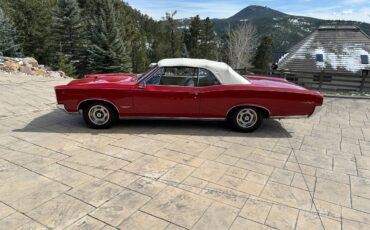 Pontiac-Gto-convertible-1966-red-1