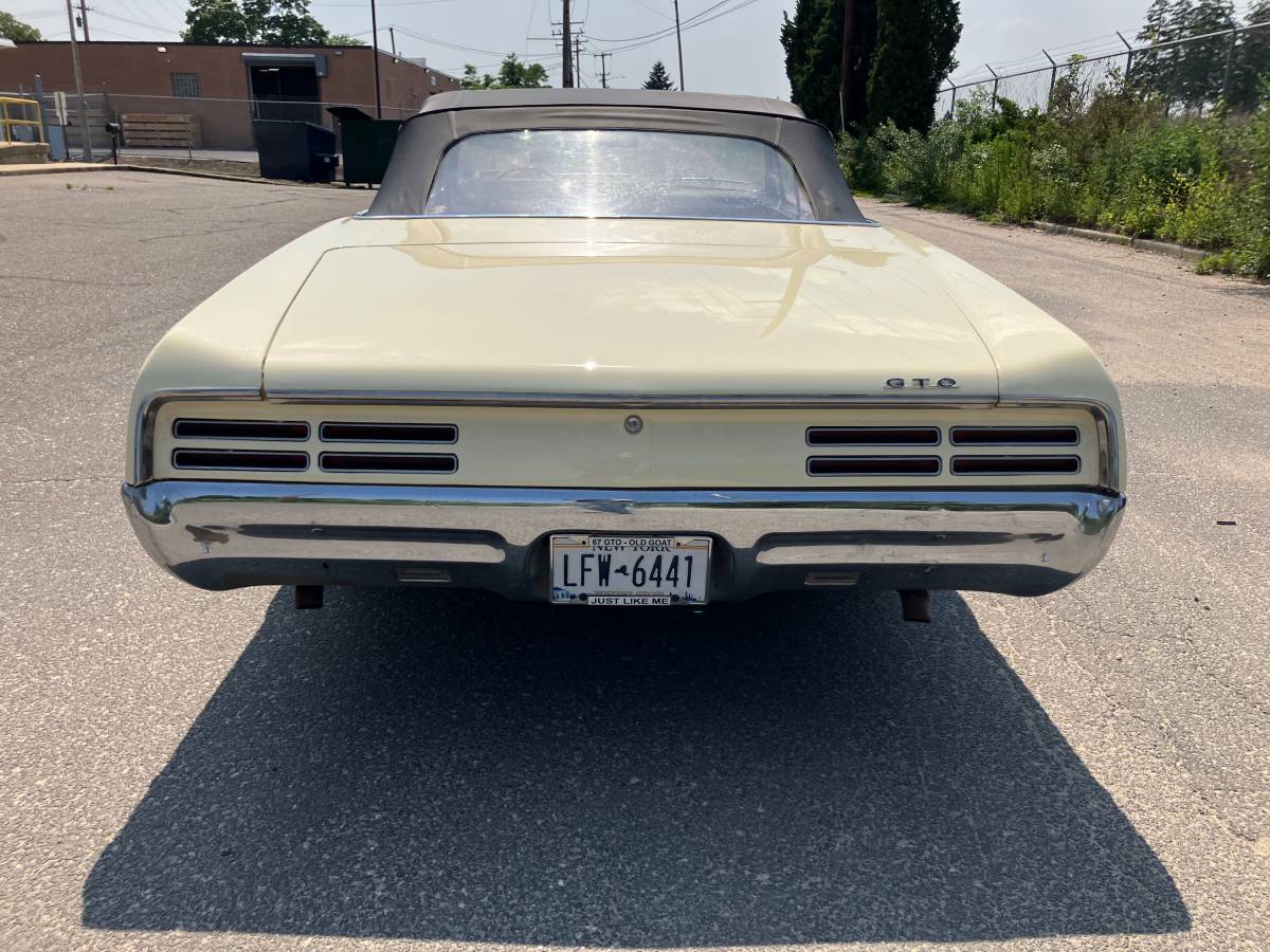 Pontiac-Gto-convertible-1967-5