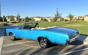 Pontiac-Gto-convertible-tribute-1967-blue-1