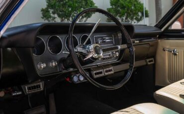 Pontiac-Le-Mans-1966-2-Door-10