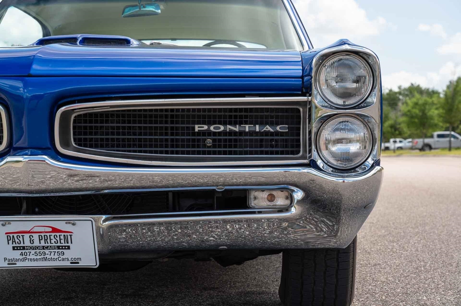 Pontiac-Le-Mans-1966-2-Door-30