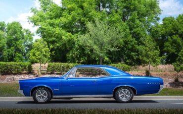 Pontiac-Le-Mans-1966-2-Door-35