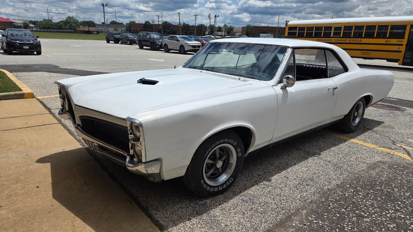 Pontiac-Le-Mans-1967-Coupe-16