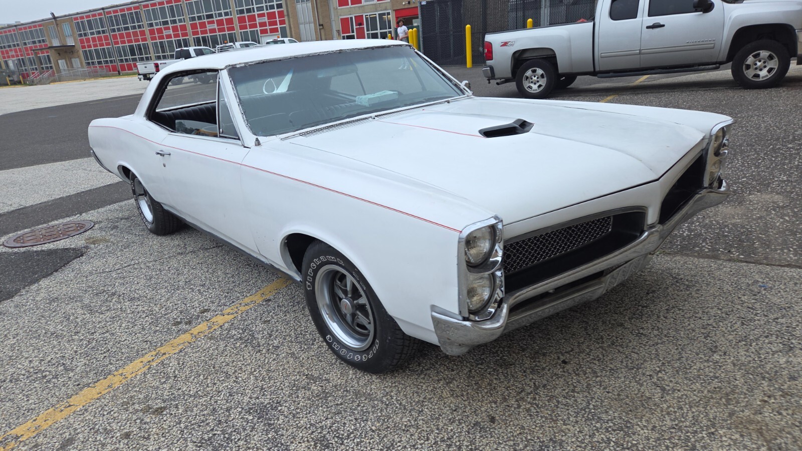 Pontiac-Le-Mans-1967-Coupe