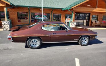 Pontiac-Le-Mans-1971-2-door-coupe-17