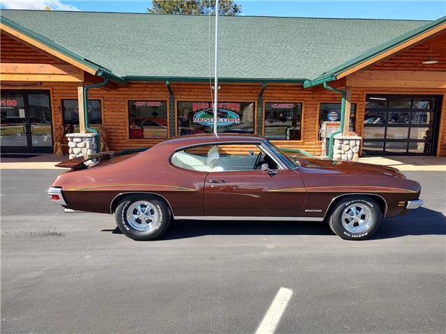 Pontiac-Le-Mans-1971-2-door-coupe-18
