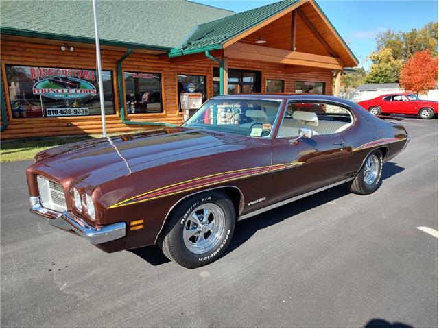 Pontiac-Le-Mans-1971-2-door-coupe-2