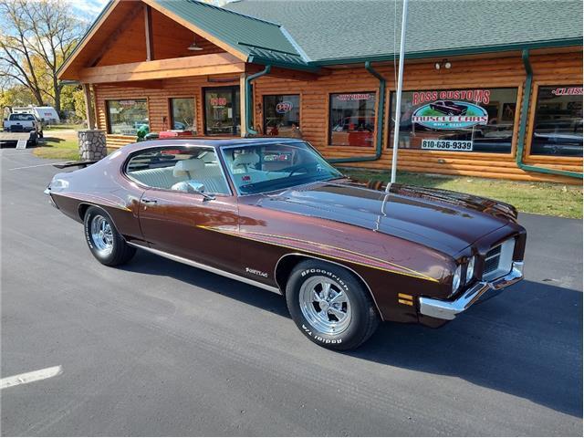 Pontiac-Le-Mans-1971-2-door-coupe-21