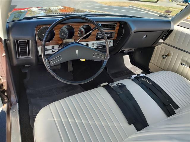 Pontiac-Le-Mans-1971-2-door-coupe-30