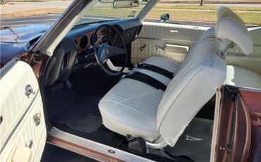 Pontiac-Le-Mans-1971-2-door-coupe-31