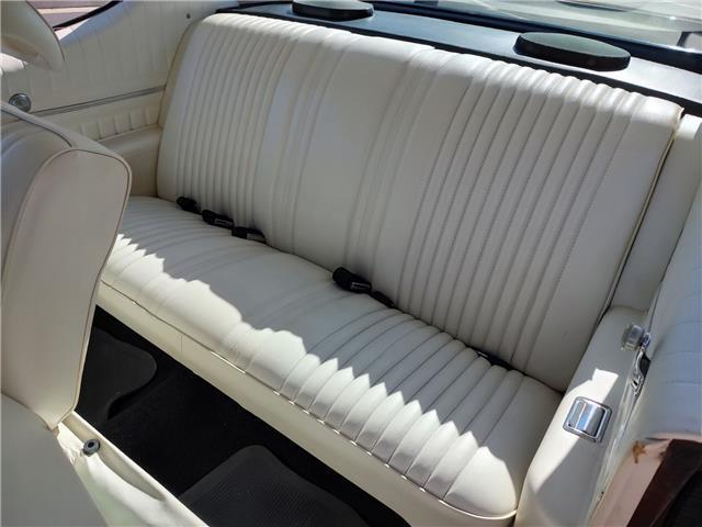 Pontiac-Le-Mans-1971-2-door-coupe-34