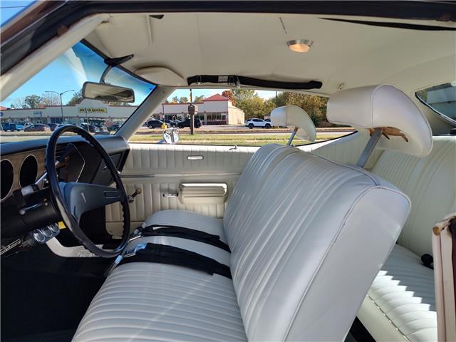 Pontiac-Le-Mans-1971-2-door-coupe-36