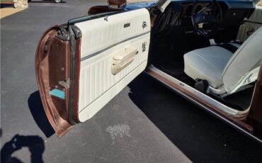 Pontiac-Le-Mans-1971-2-door-coupe-38