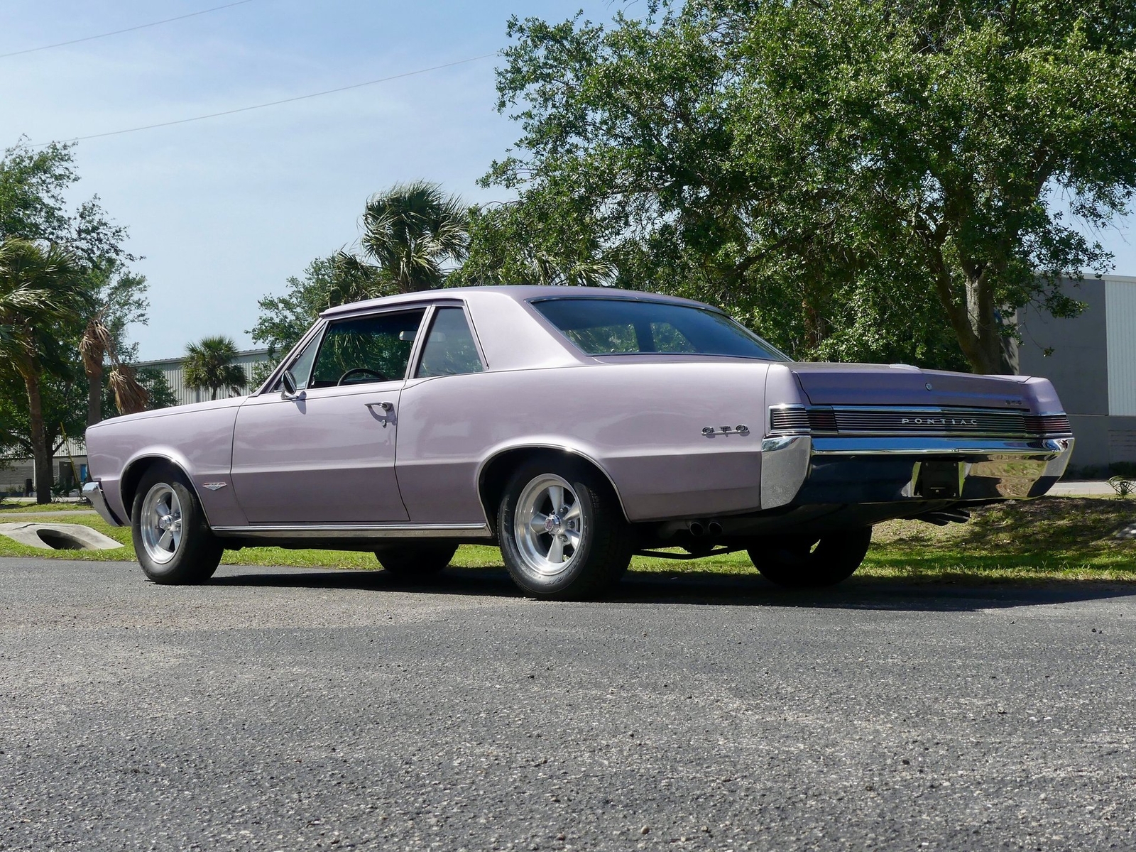 Pontiac-LeMans-1965-Coupe-13