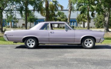 Pontiac-LeMans-1965-Coupe-2