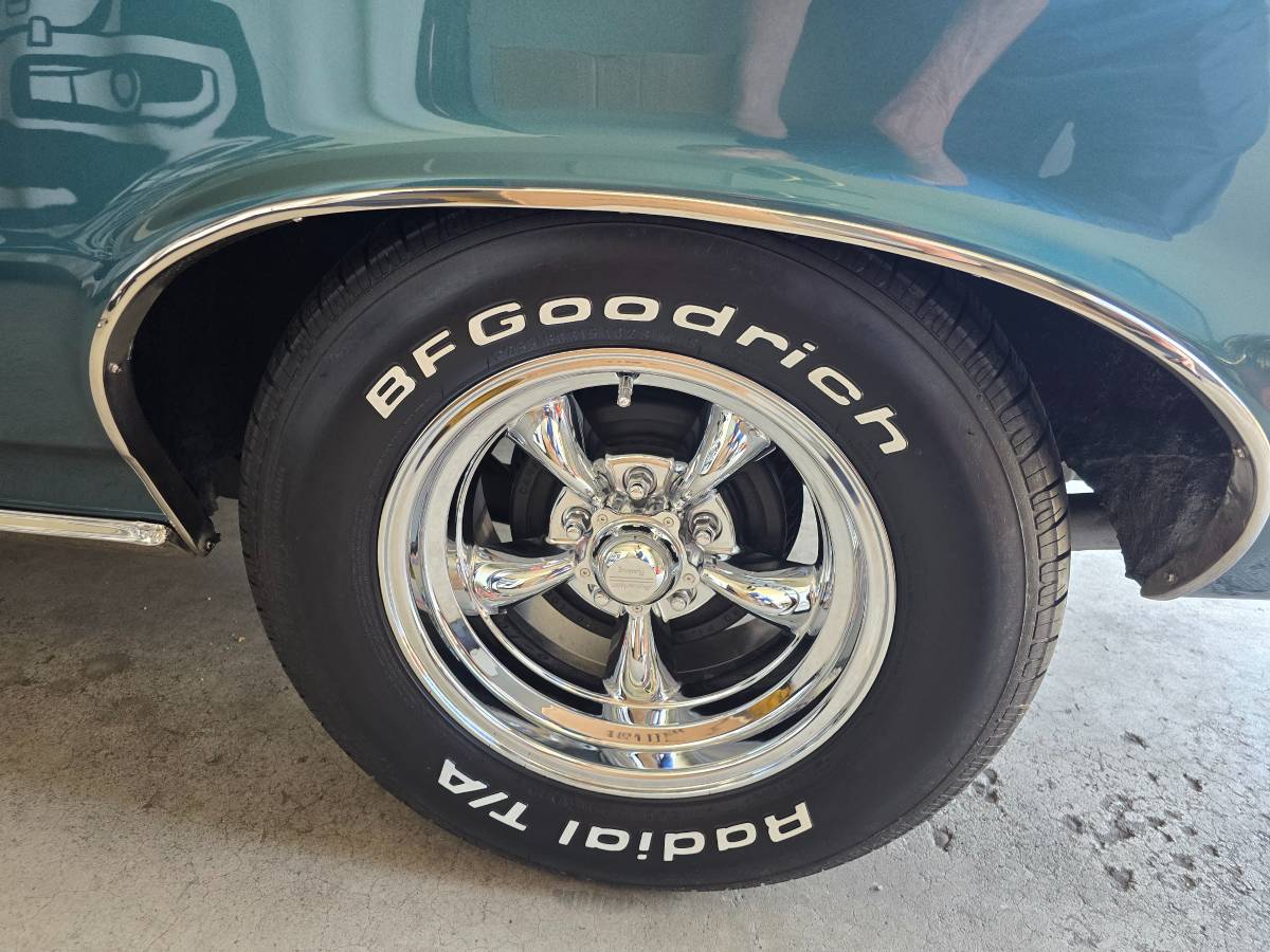 Pontiac-Lemansgto-tribute-1965-12