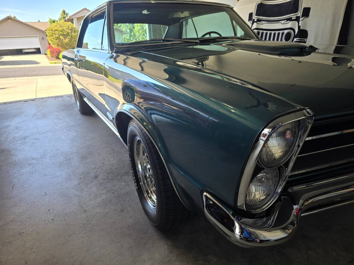 Pontiac-Lemansgto-tribute-1965-2