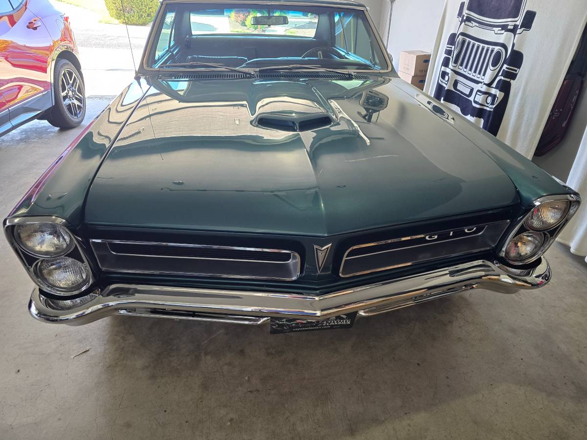 Pontiac-Lemansgto-tribute-1965