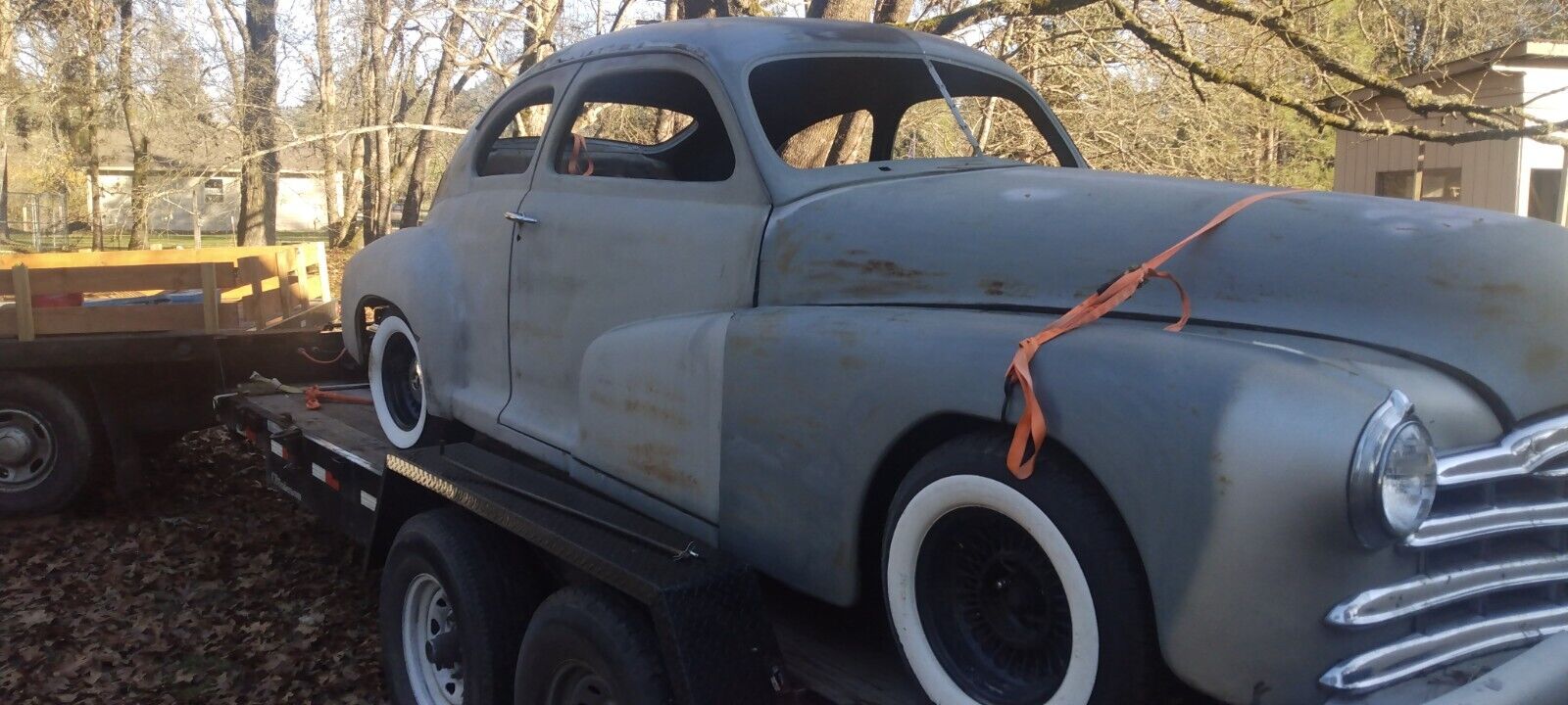 Pontiac-Silver-Streak-1948-3