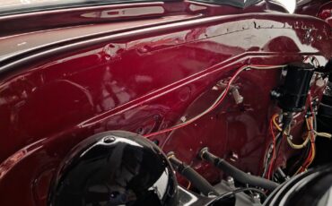 Pontiac-Silver-Streak-1948-Sedan-30