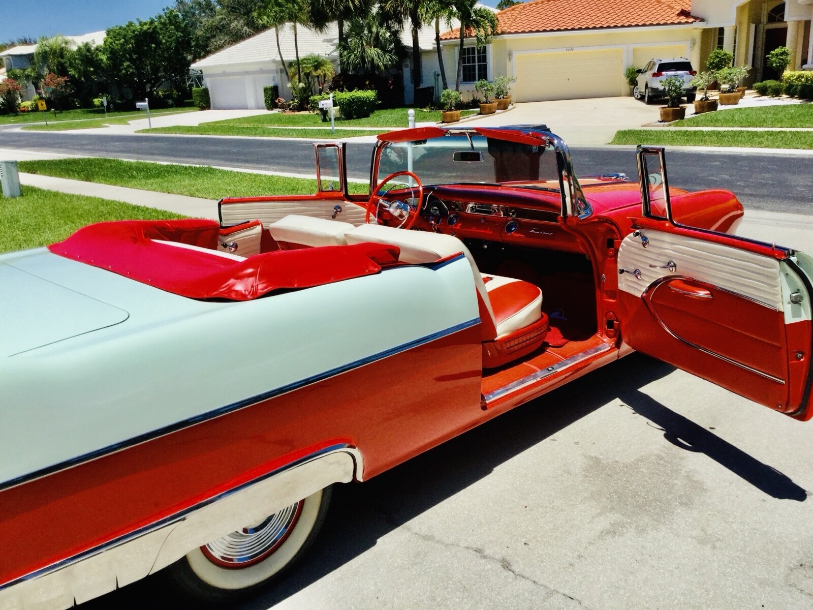Pontiac-Star-Chief-1955-2