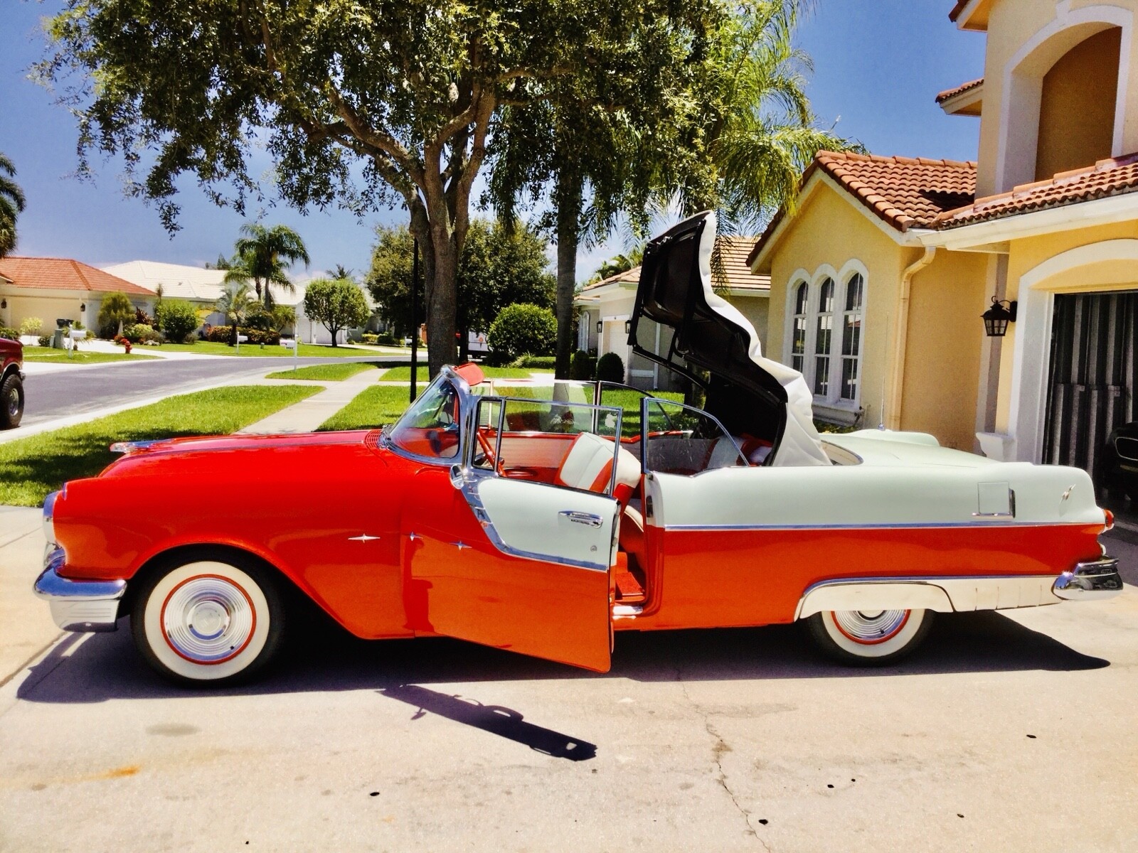 Pontiac-Star-Chief-1955-4