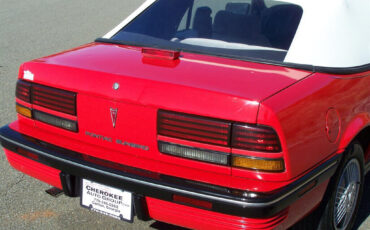 Pontiac-Sunbird-1990-Convertible-16